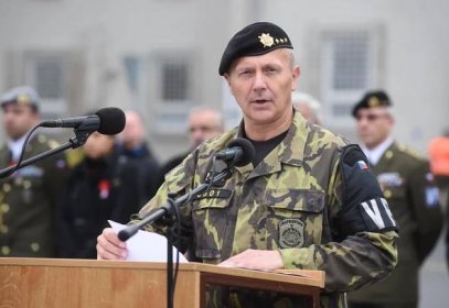 Miroslav Murček (na snímku z 11. listopadu 2015) nahradí ve funkci náčelníka Vojenské policie Pavla Kříže, kterého odvolal ministr obrany Lubomír Metnar. Foto: ČTK