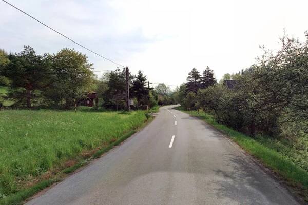 Začíná rozsáhlá oprava silnice v Hošťálkové, na řidiče tu čekají semafory