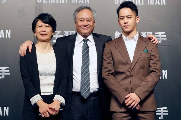 Ang Lee (C) with wife Jane Lin (L) and son Mason Lee (R) attend the Paramount Pictures "Gemini Man" Taipei Premiere at Miramar Da-Zhi Cinema on October 21, 2019 in Taipei, Taiwan.