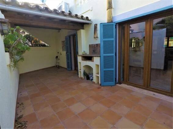 Cozy village house for rent in the popular S’Arraco | st mallorca