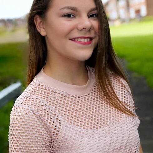 Emma Smith - Moses Adelowokan Photography