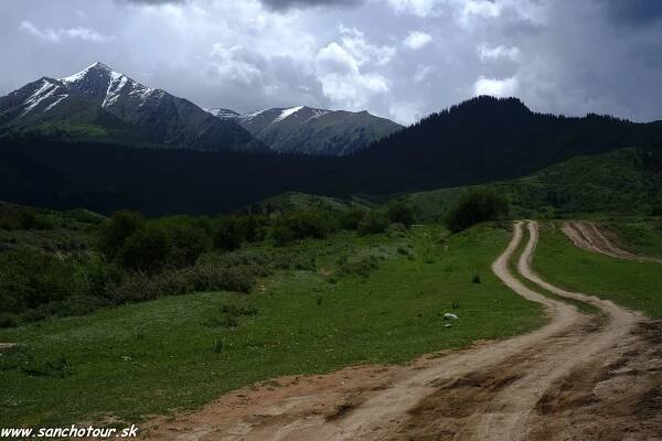 Kirgizsko a Kazachstan v pohode – Sancho Tour