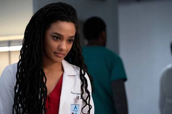 Nemocnice New Amsterdam - Záležitost několika sekund - Z filmu - Freema Agyeman