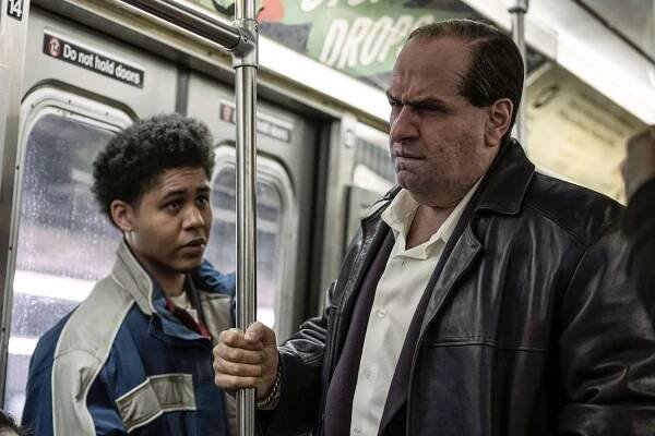 Colin Farrell, Rhenzy Feliz