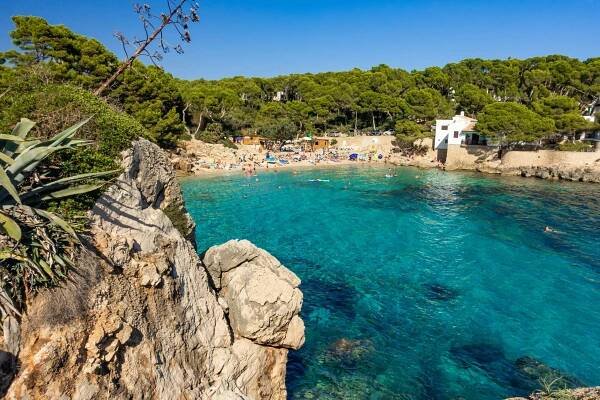 Meeresbucht mit Strand - Cala Ratjada