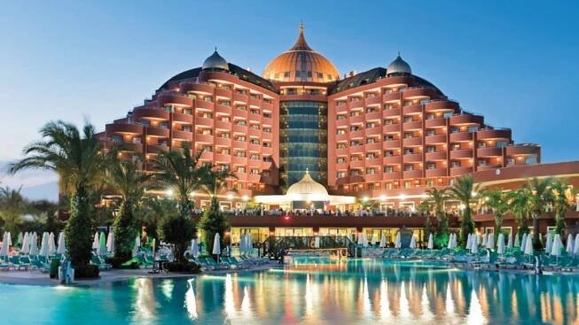 Delphin Palace