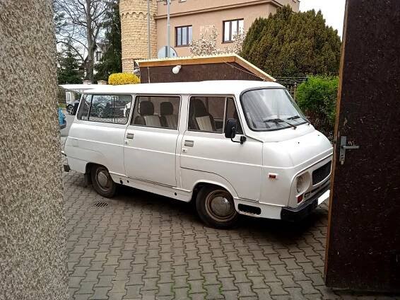ŠKODA 1203 ( TAZ 1500 ) - car 09