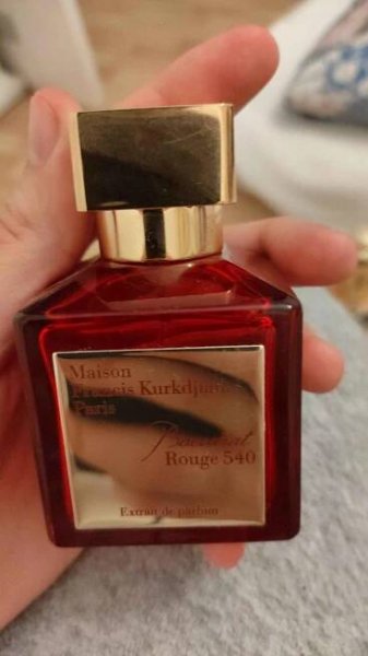 Baccarat Rouge 540 Extrait de Parfum Maison Francis Kurkdjian pro ženy a muže