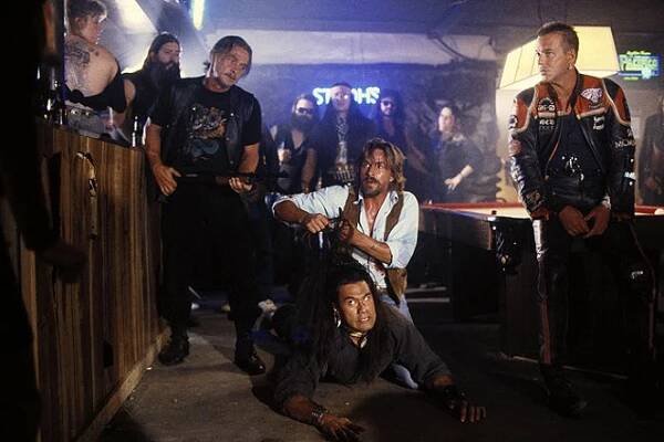 Harley Davidson a Marlboro Man - Z filmu - Don Johnson, Branscombe Richmond, Mickey Rourke