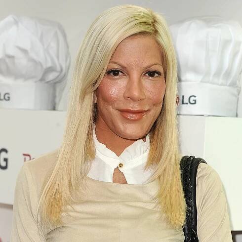 Tori spelling 2015