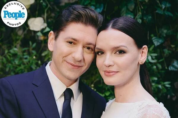 'The Marvelous Mrs. Maisel' Star Michael Zegen and Actress Jennifer Damiano Are Married