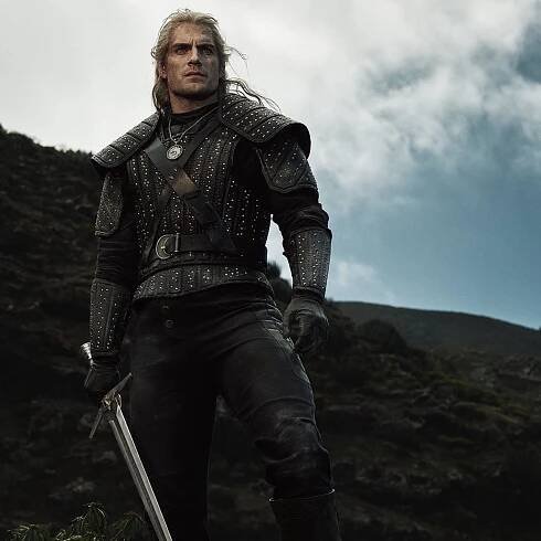 Henry "Superman" Cavil mohl hrát Jamese Bonda, ale podle produkce byl příliš obtloustlý | Fandíme filmu