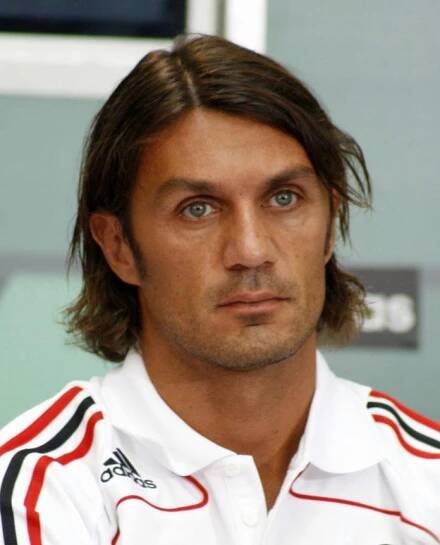 Soubor:Maldini2008.JPG – Wikipedie