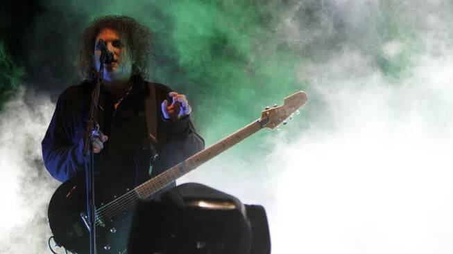 The Cure si ve ztraceném světě našli čas vydat po šestnácti letech album