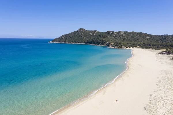 Cala Sinzias Resort - Sardinie - Modry-Mauricius.cz