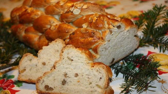 Recept na vánočku o cukráře Josefa Maršálka: Zkuste ji vylepšit vynikající křupavou drobenkou