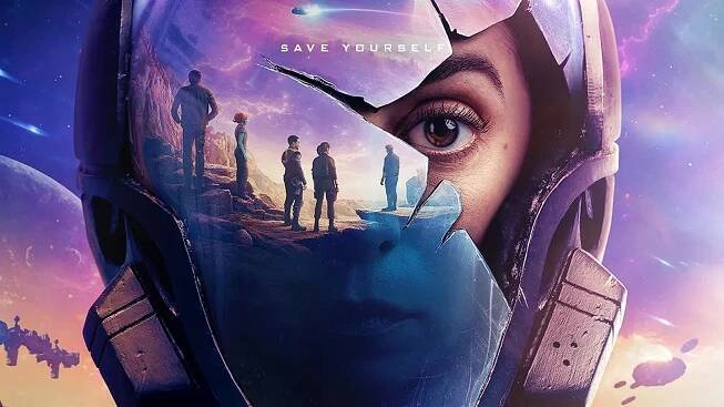 Technologie, tragédie a černý humor. Sedmá řada Černého zrcadla na Netflixu znovu trefuje nerv doby (recenze)