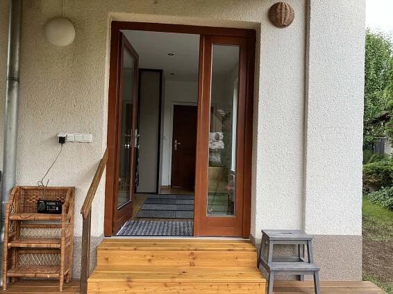 hlavní vstup - chalupa k pronájmu Káranice - foto 10