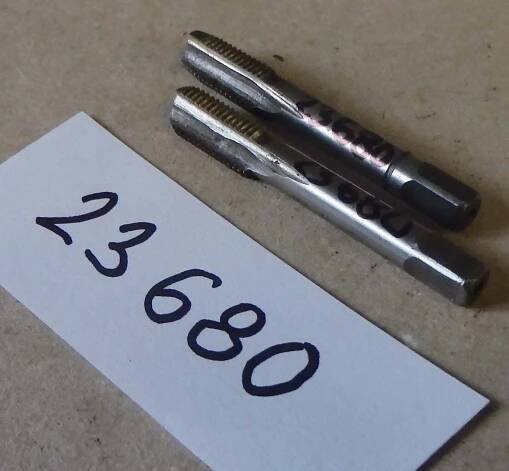 Závitník ruční sadový M8x1 levý č.1,2 - Nástrojenářadí.cz