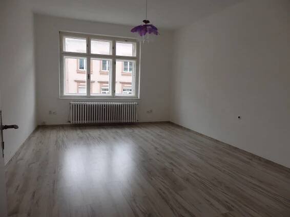 Pronájem Byt 3+1, Opavská, Krnov - Pod Cvilínem, okres Bruntál