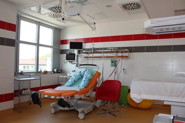 Porodnice nemocnice Náchod je v novém | Zdravotnický holding Královéhradeckého kraje