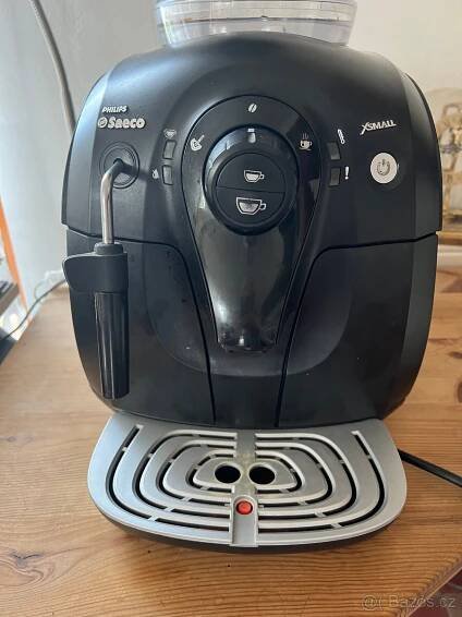Automatický kávovar Saeco Xsmall HD 8743 - Plzeň - Bazar