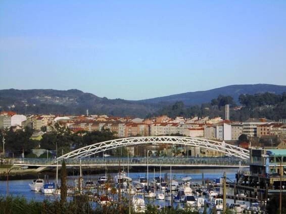 Pontevedra marina - Wikipedia