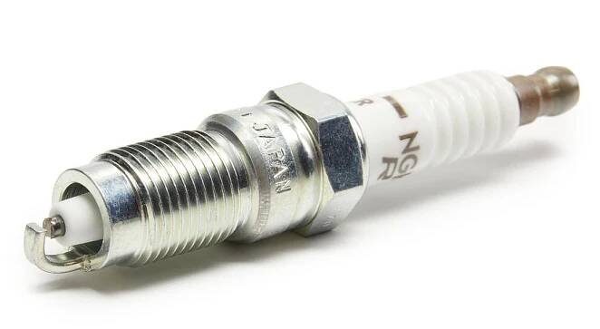 NGK 7060 Zapalovací svíčka