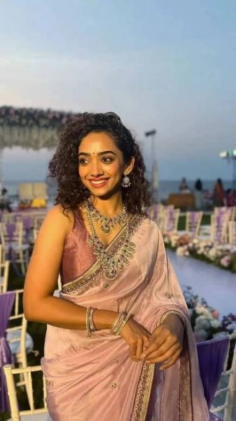 'Kudumbasthan' actress Saanve Megghana’s bewitching pictures