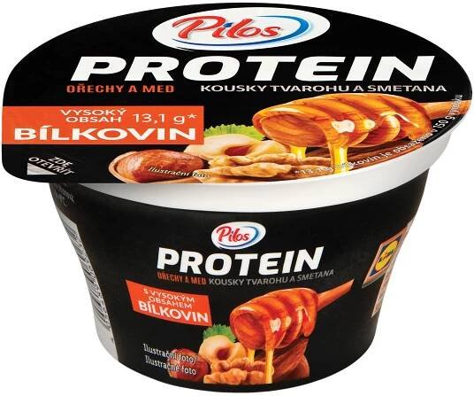 Jogurt Pilos Protein: ořechy, med, tvaroh a smetana.