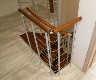 Kovové zábradlí na točité schody DUDA model Venecja 02 S