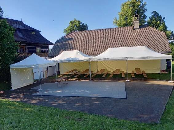 Pronájem Party stanů a příslušenství – Kovorent.cz
