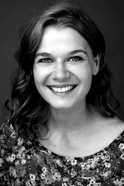  Mariana_cizkova_bigsmile-scaled-blackwhite 