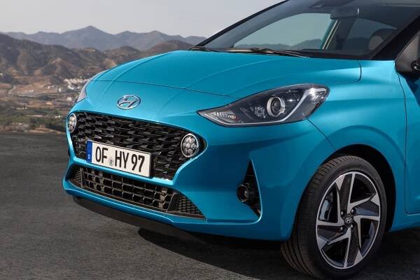 Pohledný design, špičkové technologie, víc prostoru i dospělé kvality – nový Hyundai i10 se vážně povedl!