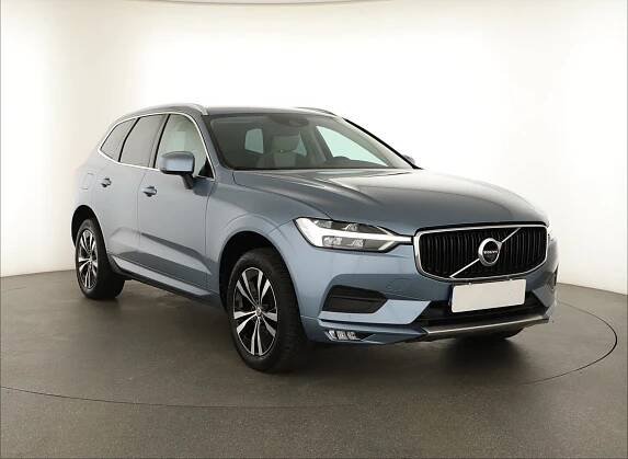 Volvo XC60 B4 AWD, Momentum, NOVÁ CENA