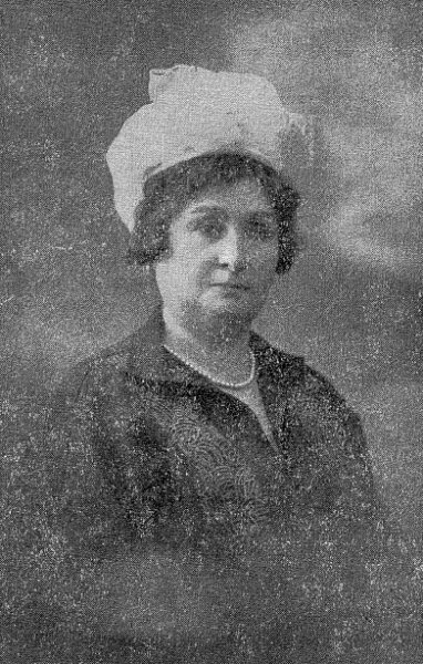 Emsalinur Kadınefendi