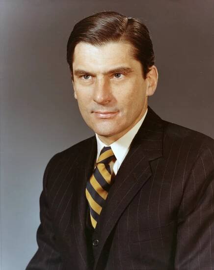 John Warner – Wikipedie