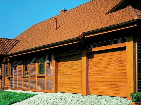 vrata EUROMATIC Pardubice pohony opravy pružiny průmysl závory Hradec 