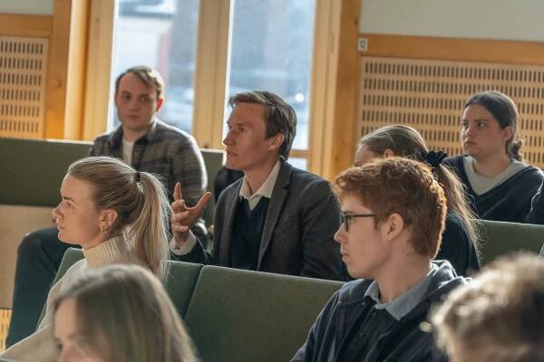 Lecture with Jan Eliasson – UF Uppsala