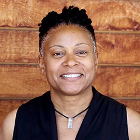 Photo of Sandra Smith