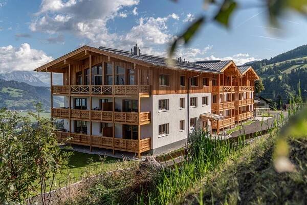 Skylodge Alpine Homes