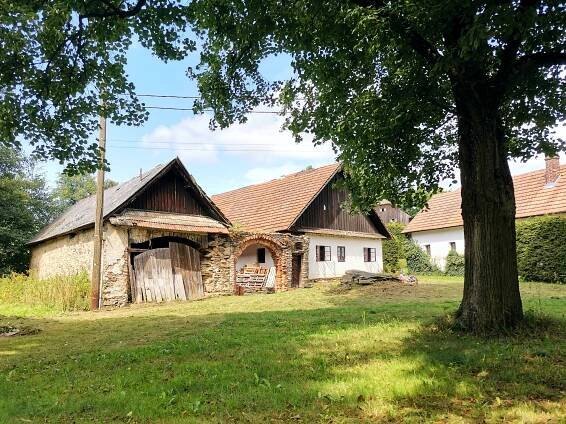 Vesnická památková zóna Ubušínek - vysocina.eu