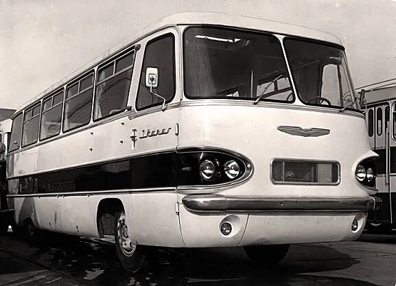 Ikarus 303 (1959) - autobus z budúcnosti | Slovenská autobusová doprava Zvolen, a.s.