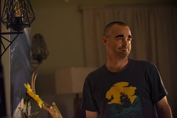 Poslední chlap na Zemi - Série 3 - Přepadení na břehu - Z filmu - Will Forte