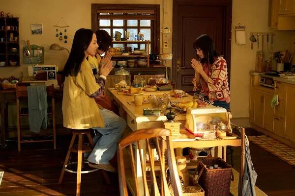 Kaja Kijohara, Suzu Hirose - Kataomoi Sekai - Z filmu