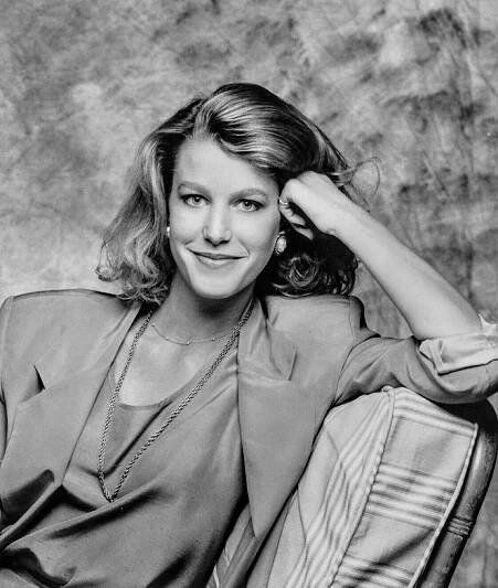 Down the Shore - Promo - Anna Gunn
