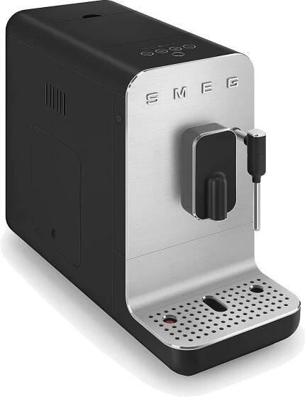 Ivo GRANDIČ - Domácí potřeby - Smeg - Smeg BCC02BLMEU automatický kávovar černý
