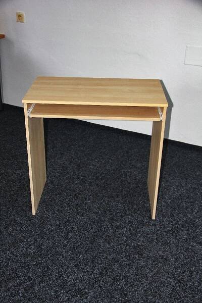 Stůl IKEA počítačový