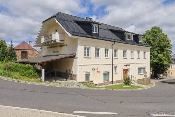 Prodej bytu 1+kk 63 m², Hartmanice