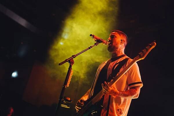Falling in Reverse a Hollywood Undead v Praze v obrazech - musicserver.cz